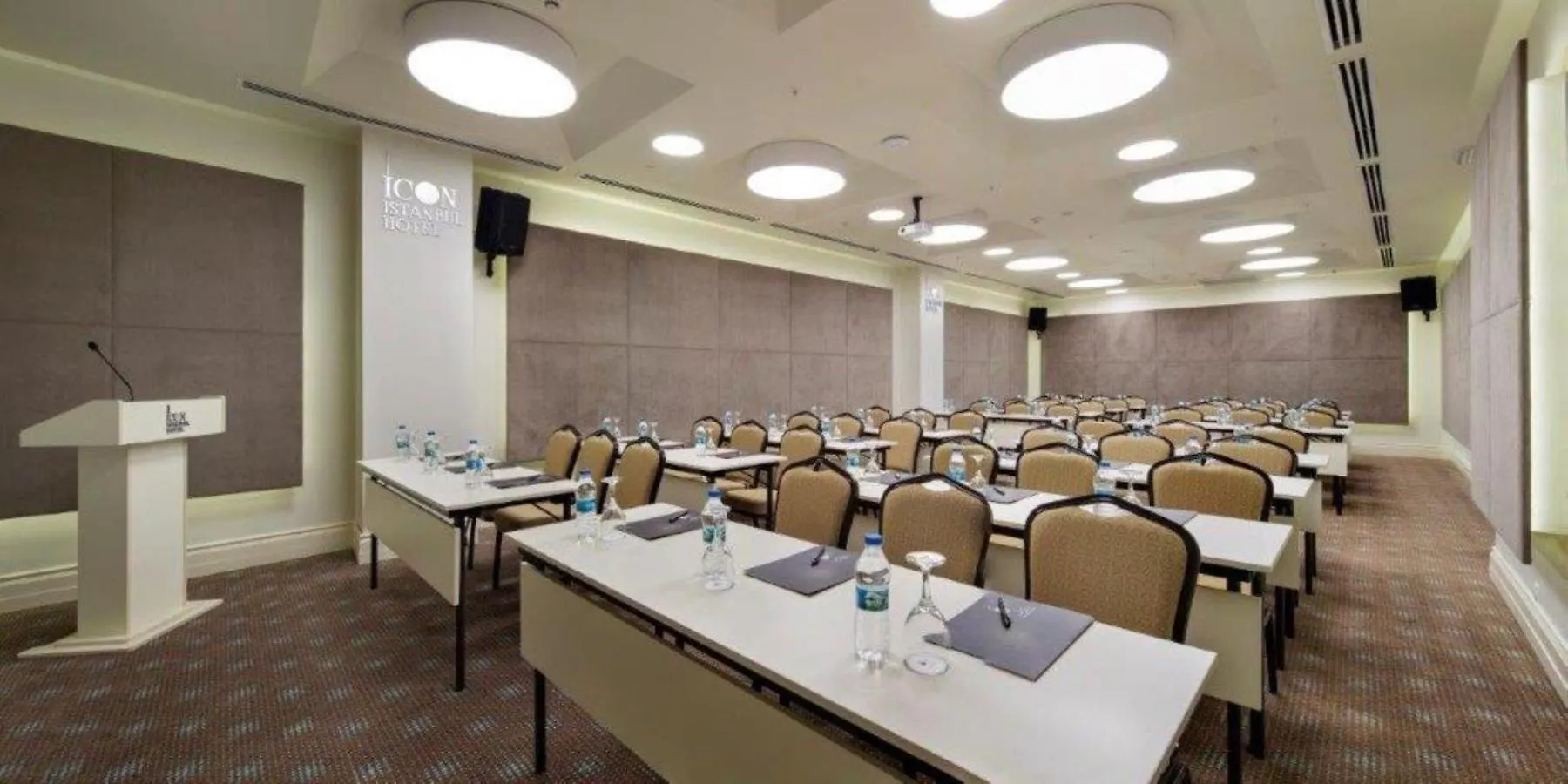 Icon Hotel Taksim Istanboel