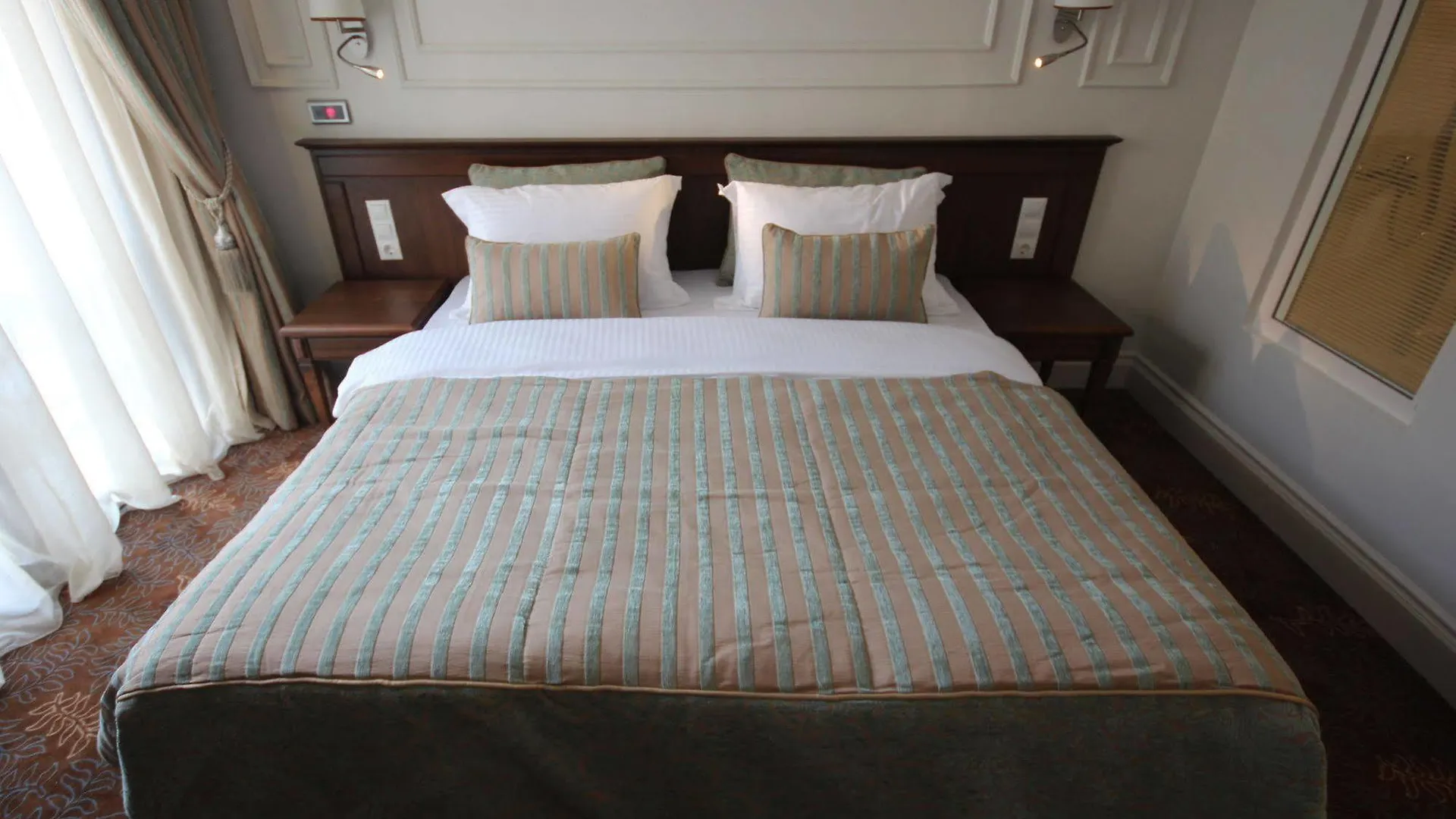 Icon Hotel Taksim Istanboel