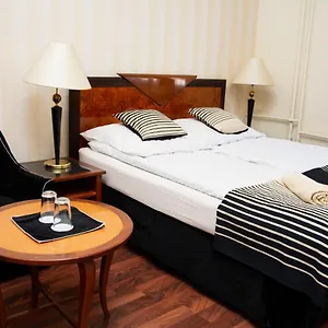 Evergreen 3*, Budapesta Ungaria