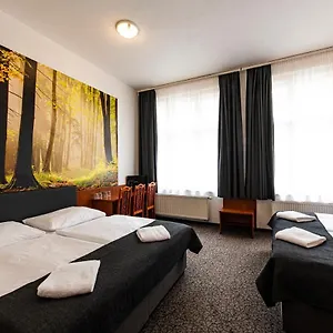 Zlata Vaha 3* Prague