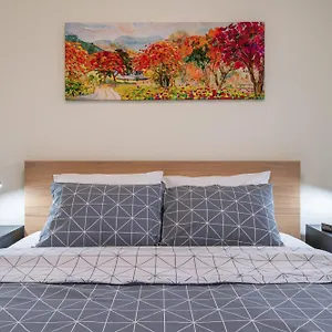 https://bright-home-skg.hotelschalkidiki.net